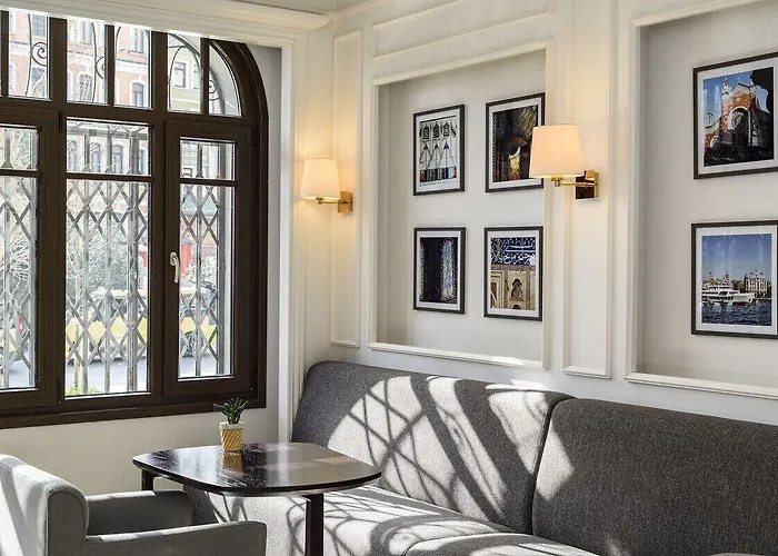 Taksim No15 By Staylab