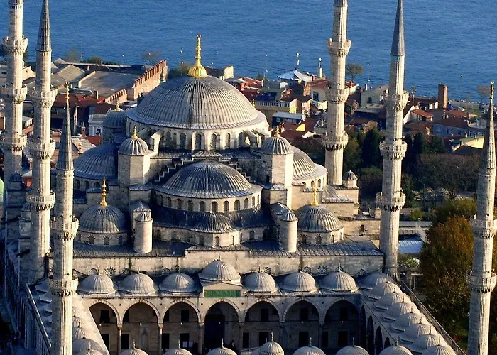 Taksim No15 By Staylab