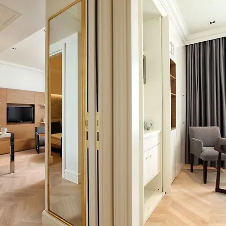 Atik Taksim Hotel 5*